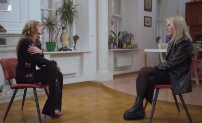 Украинская певица в интервью Собчак сказала, чей Крым: "как я могу считать иначе?"