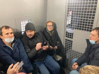 Виктория Ивлева - Журналистку оштрафовали на ₽150 тыс. за пикет в поддержку «Мемориала» - znak.com - Москва - Россия