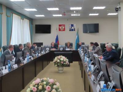 Сахалинские депутаты услышали о том, как налоги подрядчиков уплывают на материк