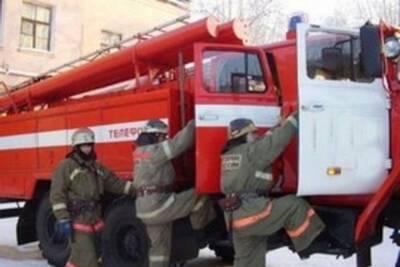 В Новотроицке в школе-интернате случился пожар, 28 человек эвакуировали