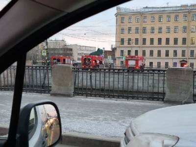 Часть центра Петербурга перекрыта из-за пожара в доме Лялевича