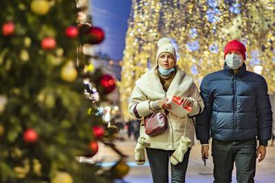 Кремль: говорить об антиковидных мерах в новогодние каникулы рано