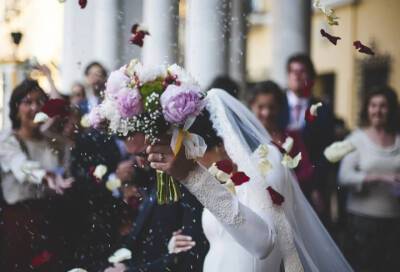 В этом году в Петербурге зарегистрировали более 36 тысяч браков