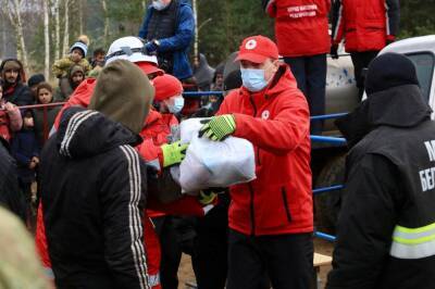 Доброта людских сердец, или Как волонтеры помогают в лагере беженцев - grodnonews.by - Белоруссия