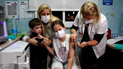 В Израиле началась вакцинация детей от коронавируса