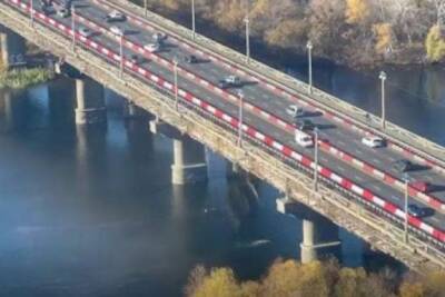 Перекрытие движения по мосту Патона повлечет жуткие пробки в Киеве, - транспортный эксперт