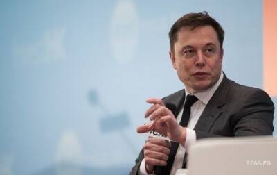 Маск выручил еще миллиард долларов за акции Tesla