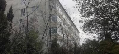 В Ялте капремонт детской больницы не завершили из-за недобросовестного подрядчика