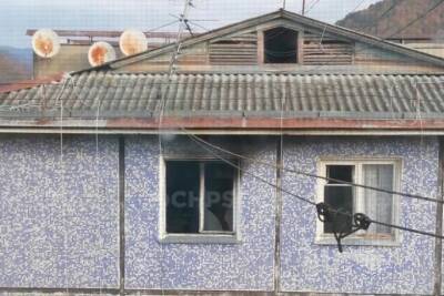 В Сочи при пожаре в многоквартирном доме погибла 51-летняя женщина