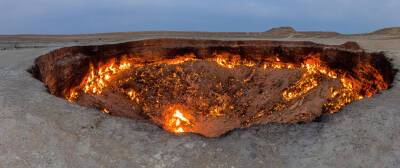 Жителям Трукменистана запретили посещать «Врата ада» в Дарвазе