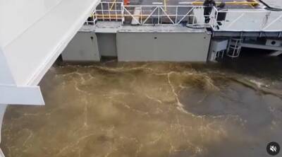 Петербургская дамба снова открылась после ликвидации угрозы наводнения