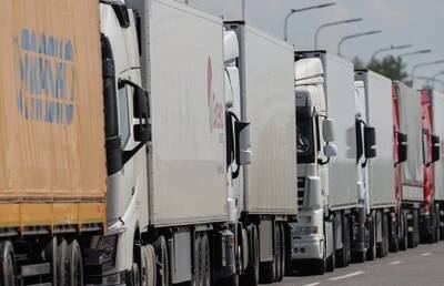 ГПК: число грузовиков в очереди на въезд в Евросоюз растет