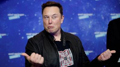 Маск продал акции Tesla еще на $1,05 миллиарда