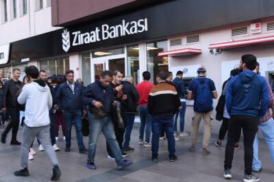 Экономист предрек Турции проблемы на фоне обвала лиры
