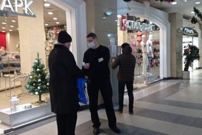 В Пензе посетители ТЦ продолжают нарушать требования по коронавирусу