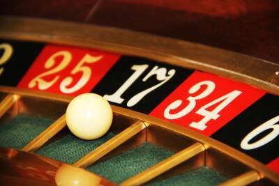 В Надыме 2 мужчин открыли подпольное казино