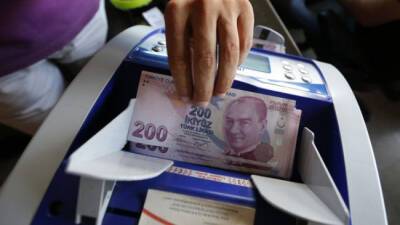 Эксперт оценил возможное влияние падения курса турецкой лиры на экономику Азербайджана