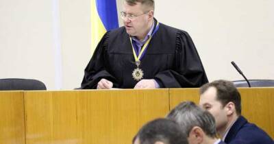 "Отправить нах*р". Судья Печерского суда вынес необычное постановление за нарушение карантина - focus.ua - Украина