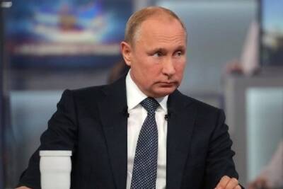 Путин поставил назальную вакцину от коронавируса