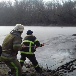 В Николаевской области нашли тело третьего рыбака с лодки, которая перевернулась