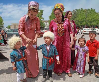 Изменения соцкодекса Туркменистана: право на пенсию застрявших за рубежом и стимуляция сверхвысокой рождаемости