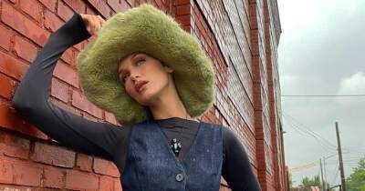 Белла Хадид показала самую модную шляпу этой зимы