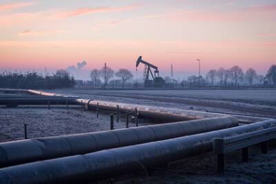 Россию обвинили в манипулировании мировым рынком нефти и газа