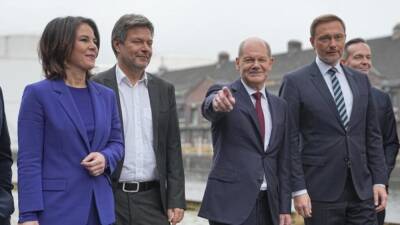 Коалиционное соглашение между СДПГ, зелеными и СвДП: о чем договорились партии