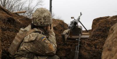 Ситуация на Донбассе: боевики пять раз обстреляли украинские позиции