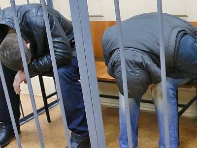 Подозреваемых в убийстве именинника в драке у кафе задержали в Москве