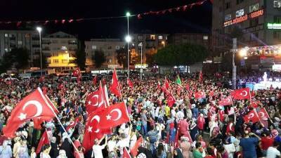 Реджеп Тайип Эрдоган - В Турции прошла акции протестов с требованием отставки правительства - unn.com.ua - Украина - Киев - Турция - Стамбул