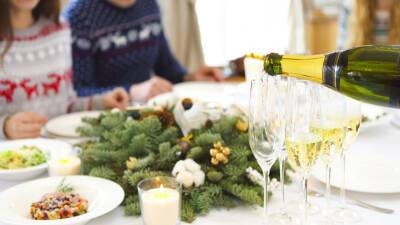 Подготовка к празднику: что можно заранее купить к новогоднему столу