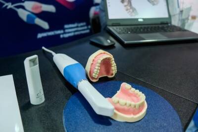 Стоматолог Дедков сообщил, как сократить расходы на лечение зубов