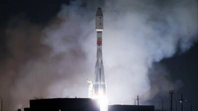 С Плесецка запустили ракету «Союз-2.1б» с военным аппаратом