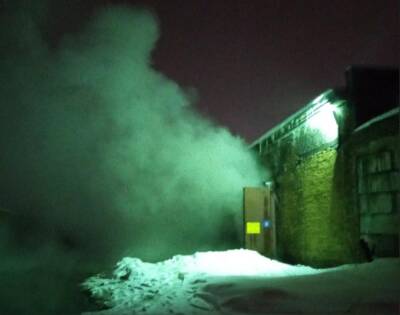 В Новосибирске дома затопило кипятком из-за прорыва на теплотрассе