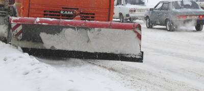 Власти Петрозаводска дали последний шанс компании, которая чистит дороги от снега