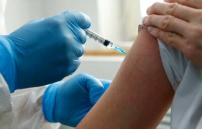 Ученые определили эффективность вакцинации от COVID-19 в Украине