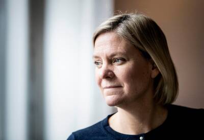 Первая в истории премьер Швеции подала в отставку в день назначения