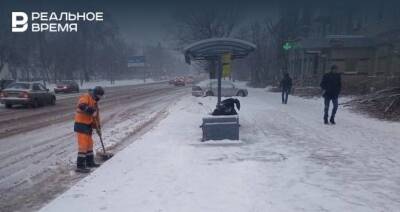 Сегодня днем в Казани очищать улицы от снега будут 248 единиц техники