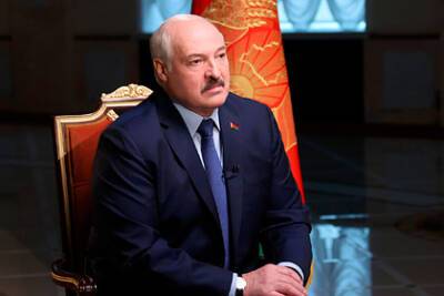 Лукашенко заявил о выходе на финишную прямую в работе над новой конституцией