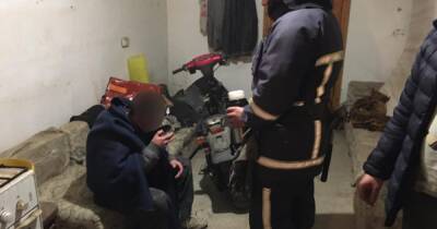 Играл в прятки: на Прикарпатье из колодца спасли 17-летнего юношу