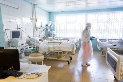 В Новосибирске от коронавируса умер 36-летний мужчина и ещё 13 пациентов