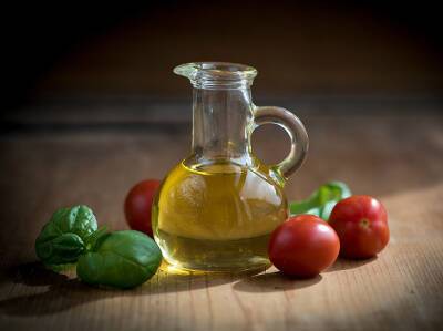 «Снижает риск сердечно-сосудистых заболеваний»: врач Мамонов рассказал о целебных свойствах оливкового масла