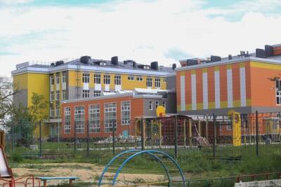 В Астрахани появится новая школа за 835 миллионов рублей с теннисным кортом