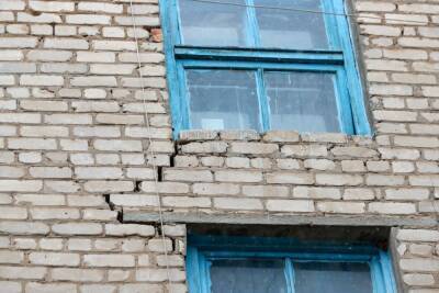 К 2023 году в Астраханской области расселят жильцов 173 аварийных домов