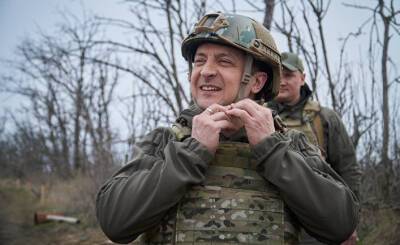 Зеленский введет на Украине военное положение