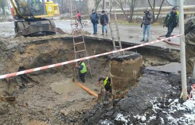 Из-за ватных палочек в Кимрах Тверской области пришлось менять подземную канализацию
