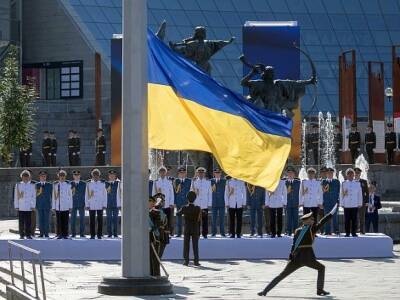 «Униан»: Россия может напасть на Украину из-за строительства там военных баз НАТО и ЕС