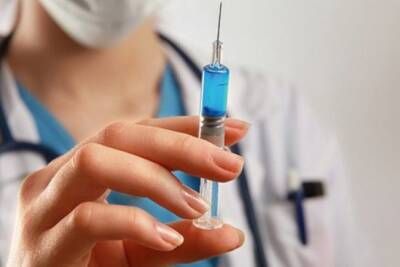 За месяц более 4,1 млн украинцев сделали прививку от коронавируса