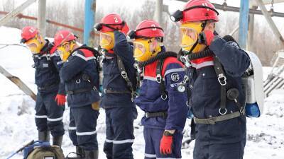 Не менее 11 человек погибли в результате аварии на шахте "Листвяжная" в Кузбассе